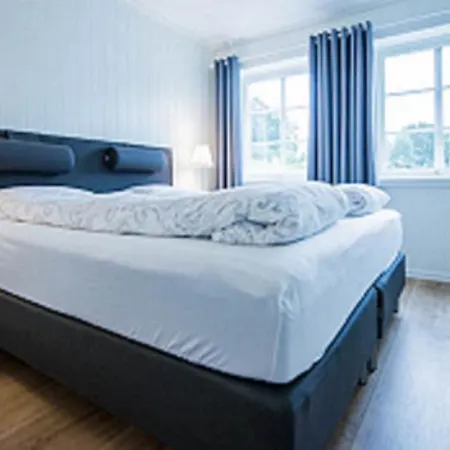 Holiday home Viken Viksdalen